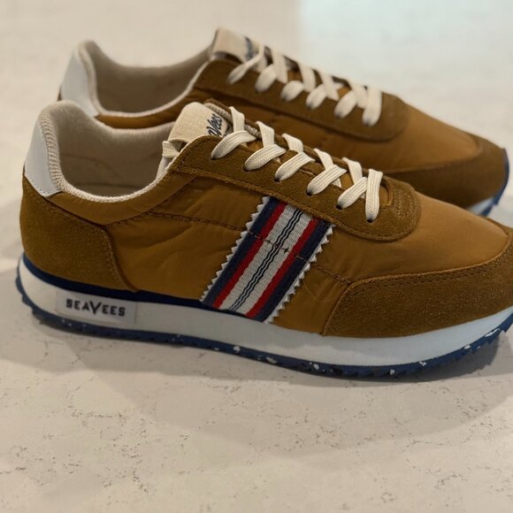 NEVER WORN! SeaVees Women's Royal Runner - Tan & Blue - Women's 8.5 - Picture 4 of 6